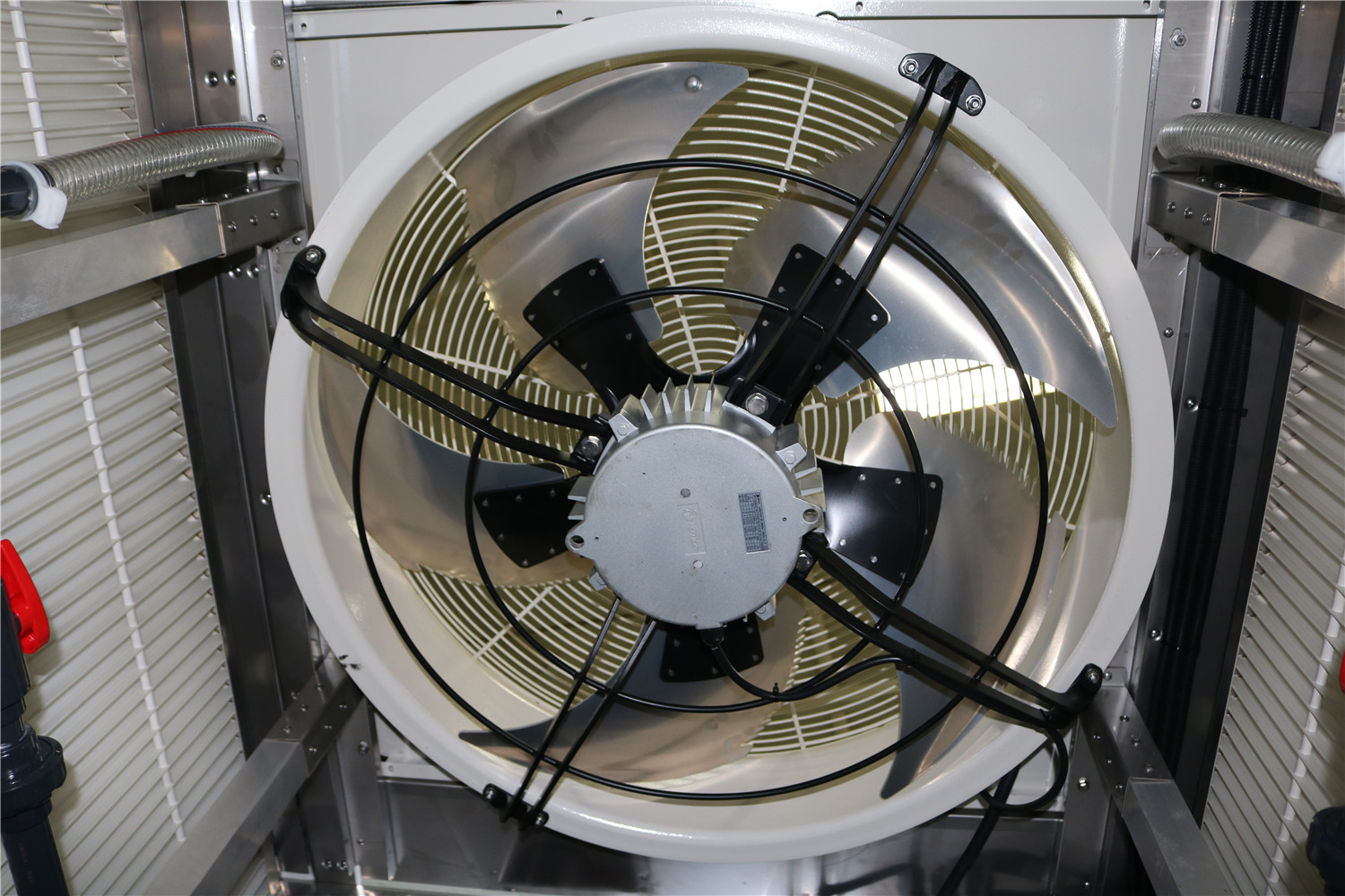 fan-mounted-in-unit